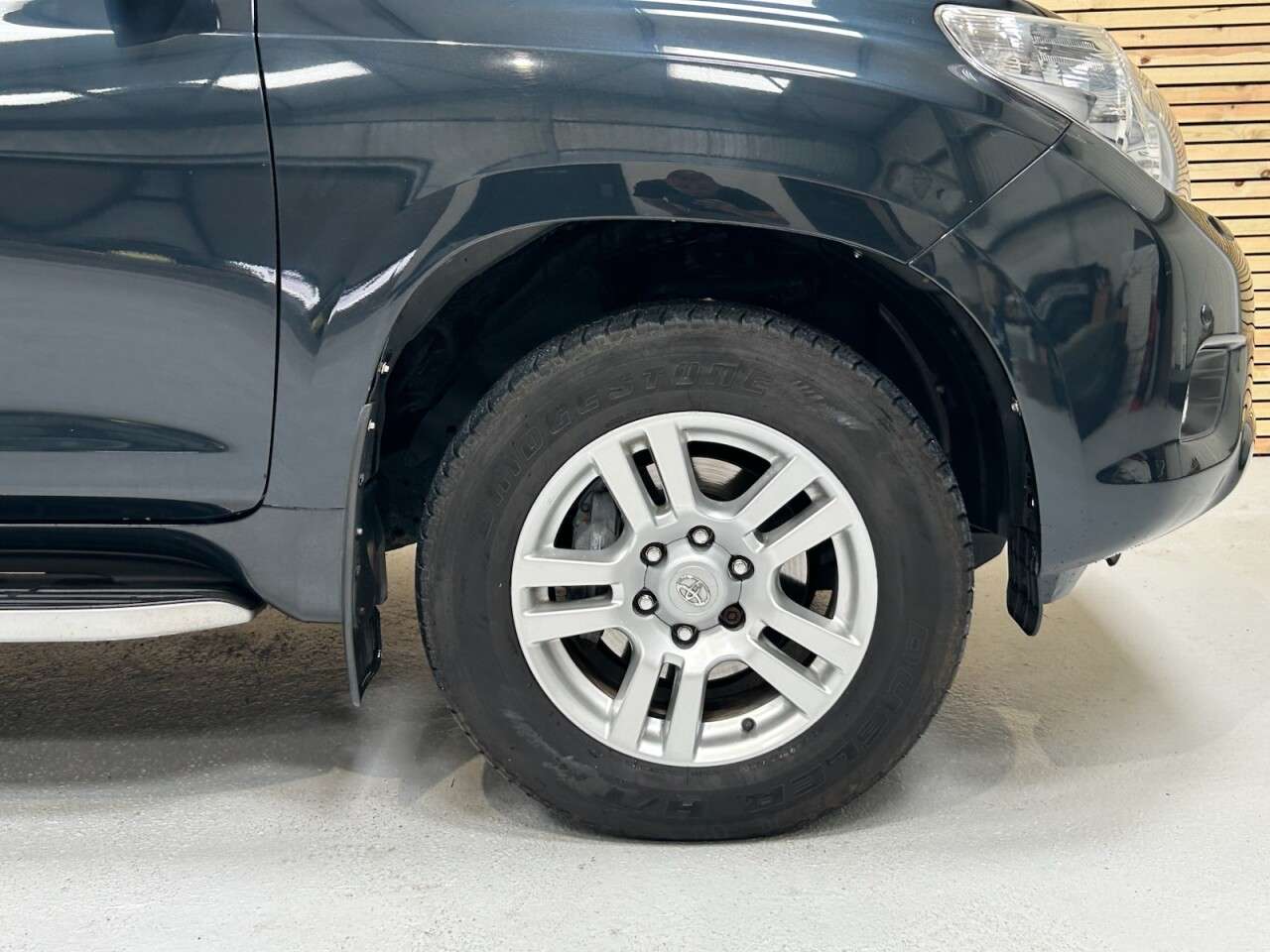 2012 TOYOTA LAND CRUISER 2012 TOYOTA LAND CRUISER