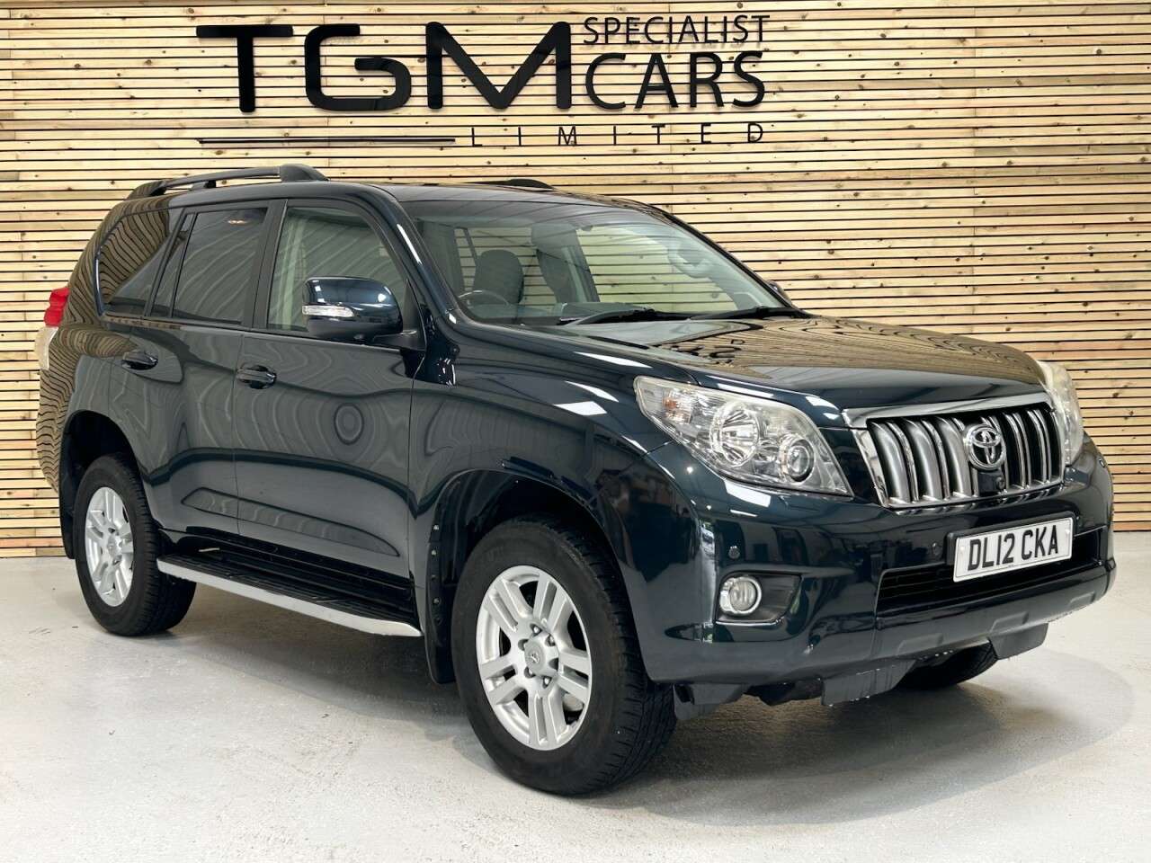 2012 TOYOTA LAND CRUISER 2012 TOYOTA LAND CRUISER