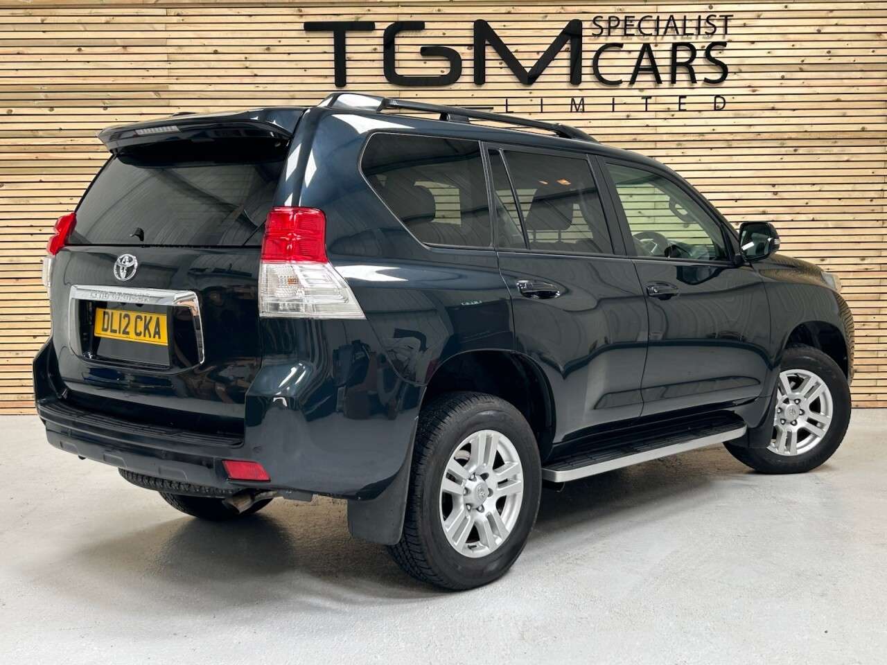 A 2012 TOYOTA LAND CRUISER 3.0 D-4D LC5 SUV 5dr Diesel Auto 4WD Euro 5 (190 ps) 7 SEATS, NAV, CRUISE, A 2012 TOYOTA LAND CRUISER 3.0 D-4D LC5 SUV 5dr Diesel Auto 4WD Euro 5 (190 ps) 7 SEATS, NAV, CRUISE,