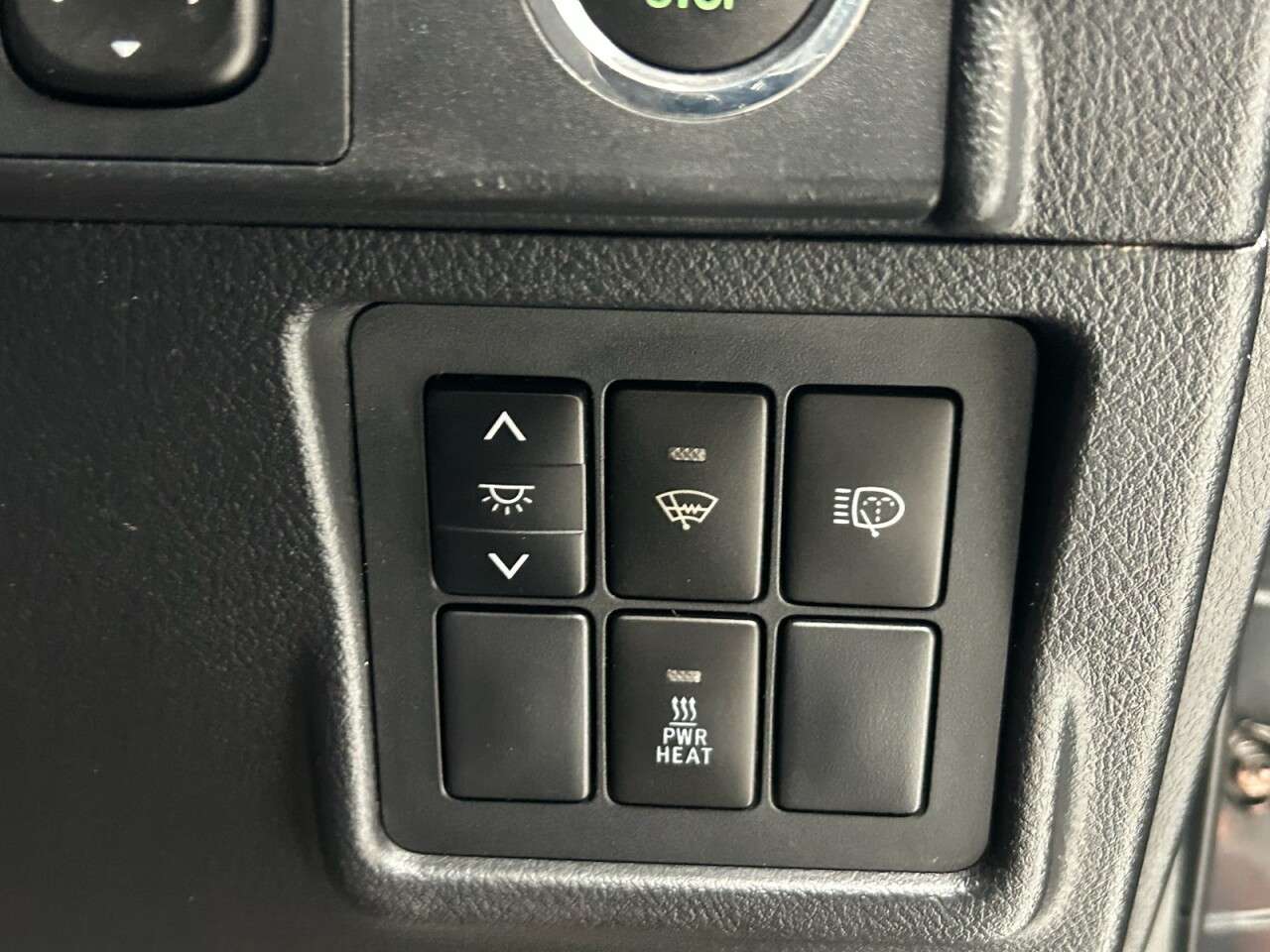 2012 TOYOTA LAND CRUISER 2012 TOYOTA LAND CRUISER