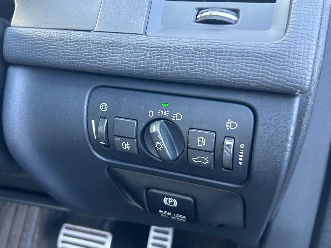 2013 VOLVO XC60 2013 VOLVO XC60