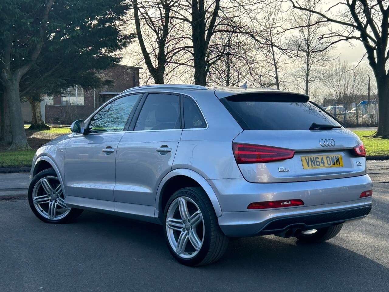 A 2014 AUDI Q3 2.0 TDI S line Plus SUV 5dr Diesel S Tronic quattro Euro 5 (s/s) (177 ps) A 2014 AUDI Q3 2.0 TDI S line Plus SUV 5dr Diesel S Tronic quattro Euro 5 (s/s) (177 ps)