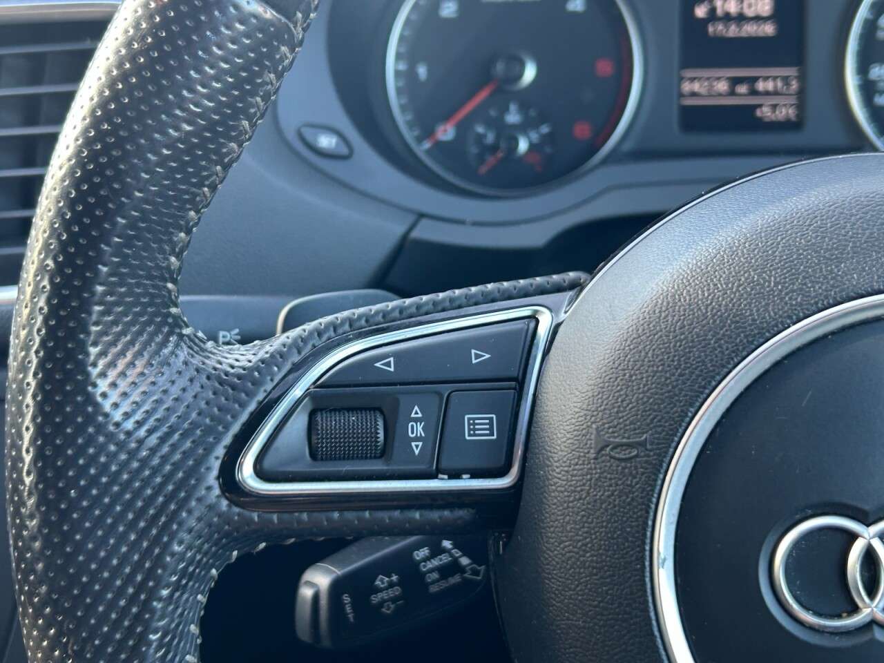 2014 AUDI Q3 2014 AUDI Q3