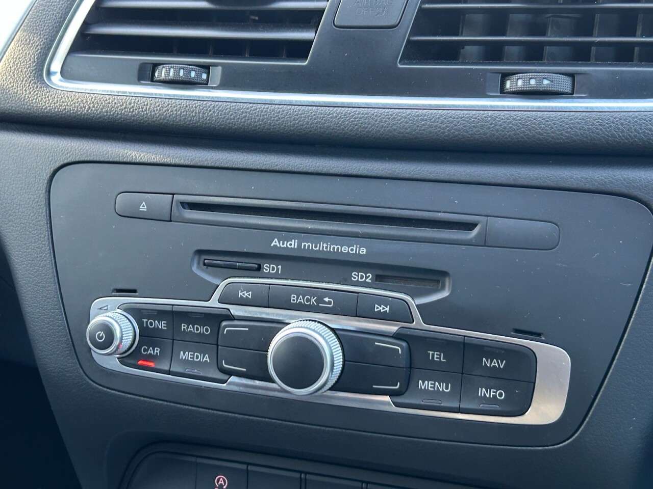 2014 AUDI Q3 2014 AUDI Q3