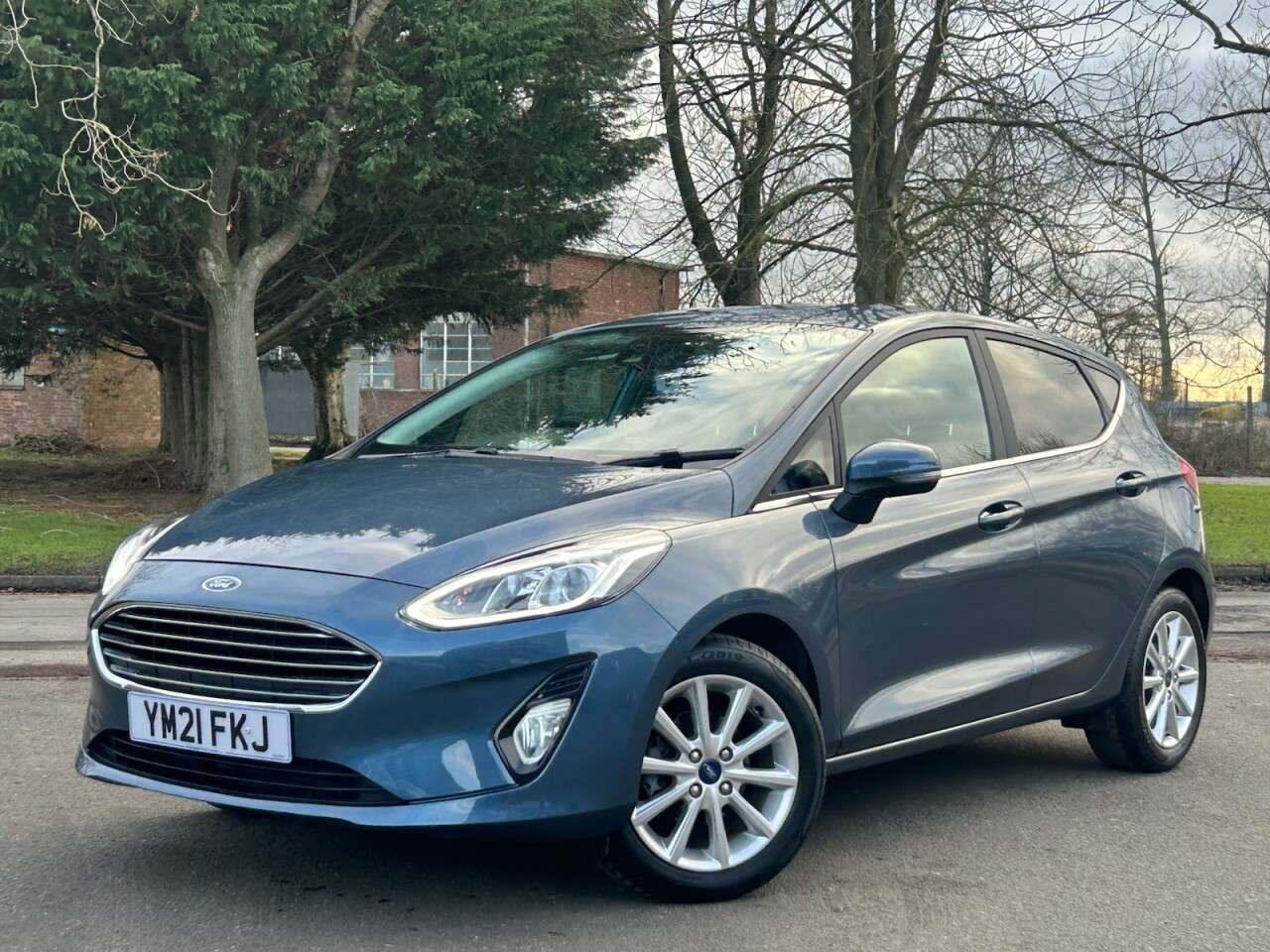 A 2021 FORD FIESTA 1.0T EcoBoost Titanium Hatchback 5dr Petrol Manual Euro 6 (s/s) (95 ps) A 2021 FORD FIESTA 1.0T EcoBoost Titanium Hatchback 5dr Petrol Manual Euro 6 (s/s) (95 ps)