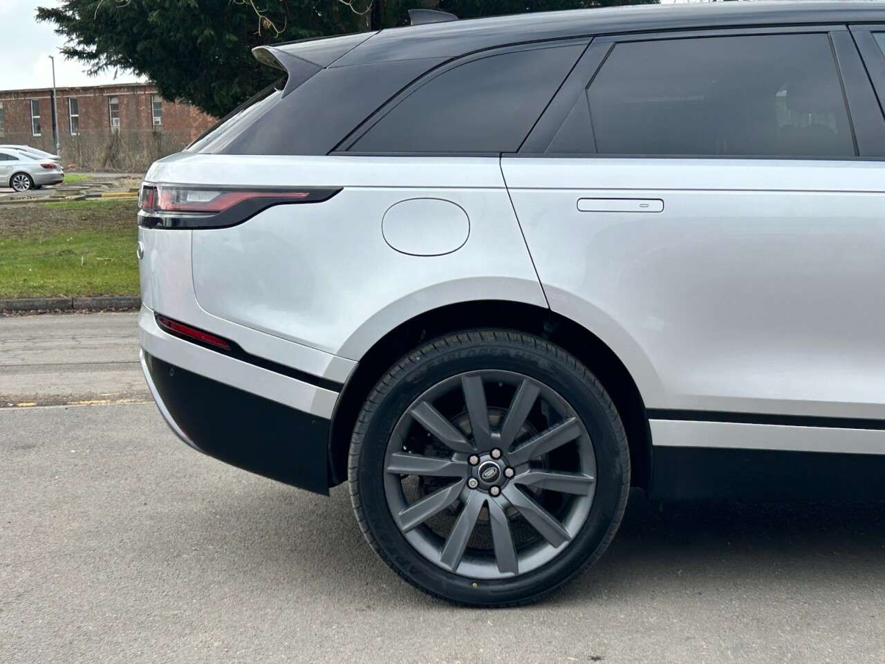 2017 LAND ROVER RANGE ROVER VELAR 2017 LAND ROVER RANGE ROVER VELAR
