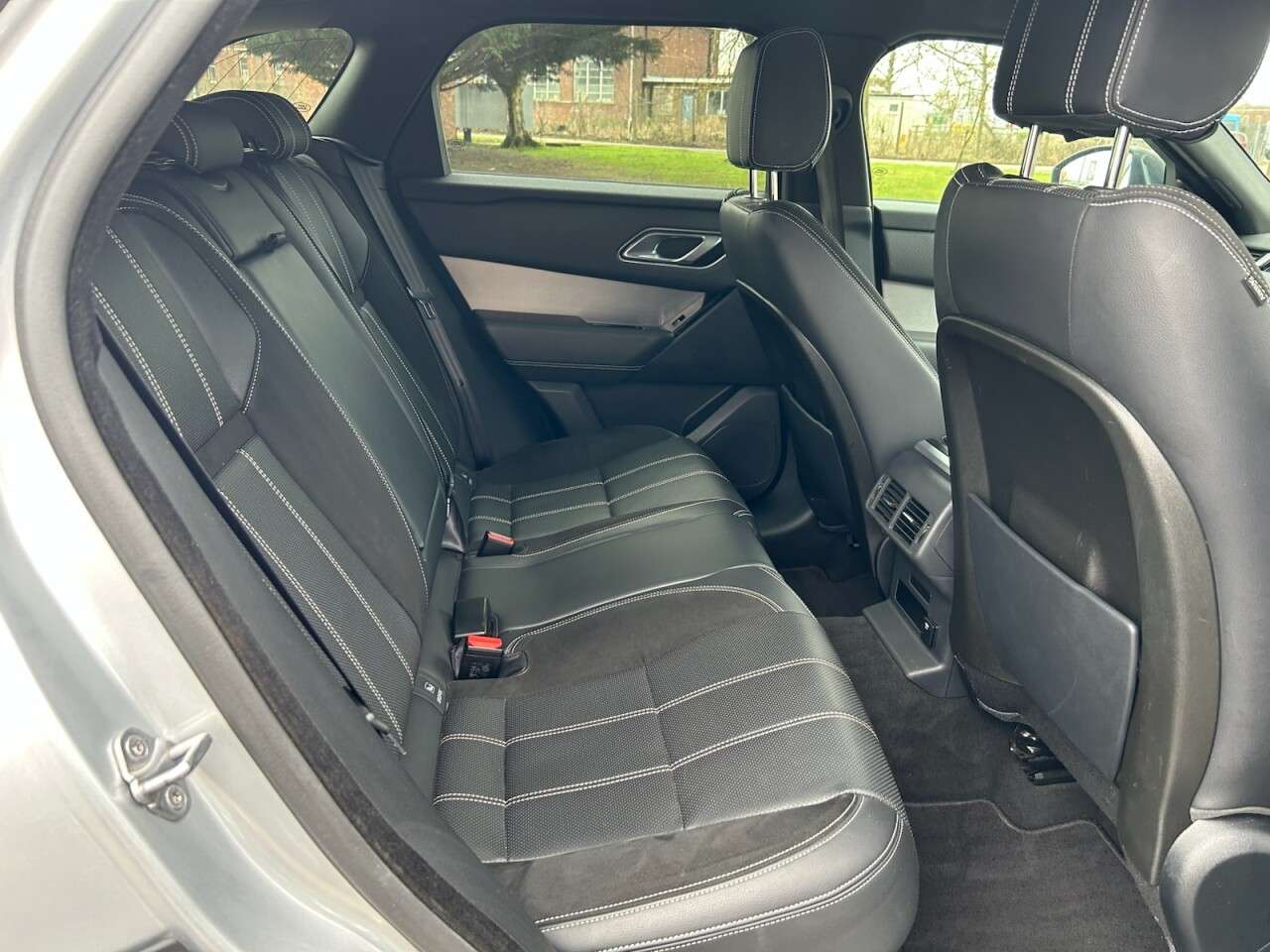 2017 LAND ROVER RANGE ROVER VELAR 2017 LAND ROVER RANGE ROVER VELAR