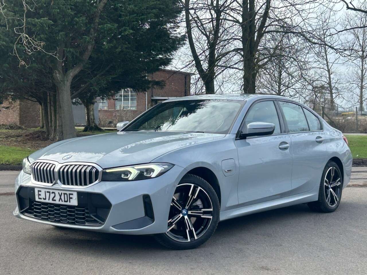 A 2022 BMW 3 SERIES 2.0 330e 12kWh M Sport Saloon 4dr Petrol Plug-in Hybrid Auto Euro 6 (s/s) ( A 2022 BMW 3 SERIES 2.0 330e 12kWh M Sport Saloon 4dr Petrol Plug-in Hybrid Auto Euro 6 (s/s) (
