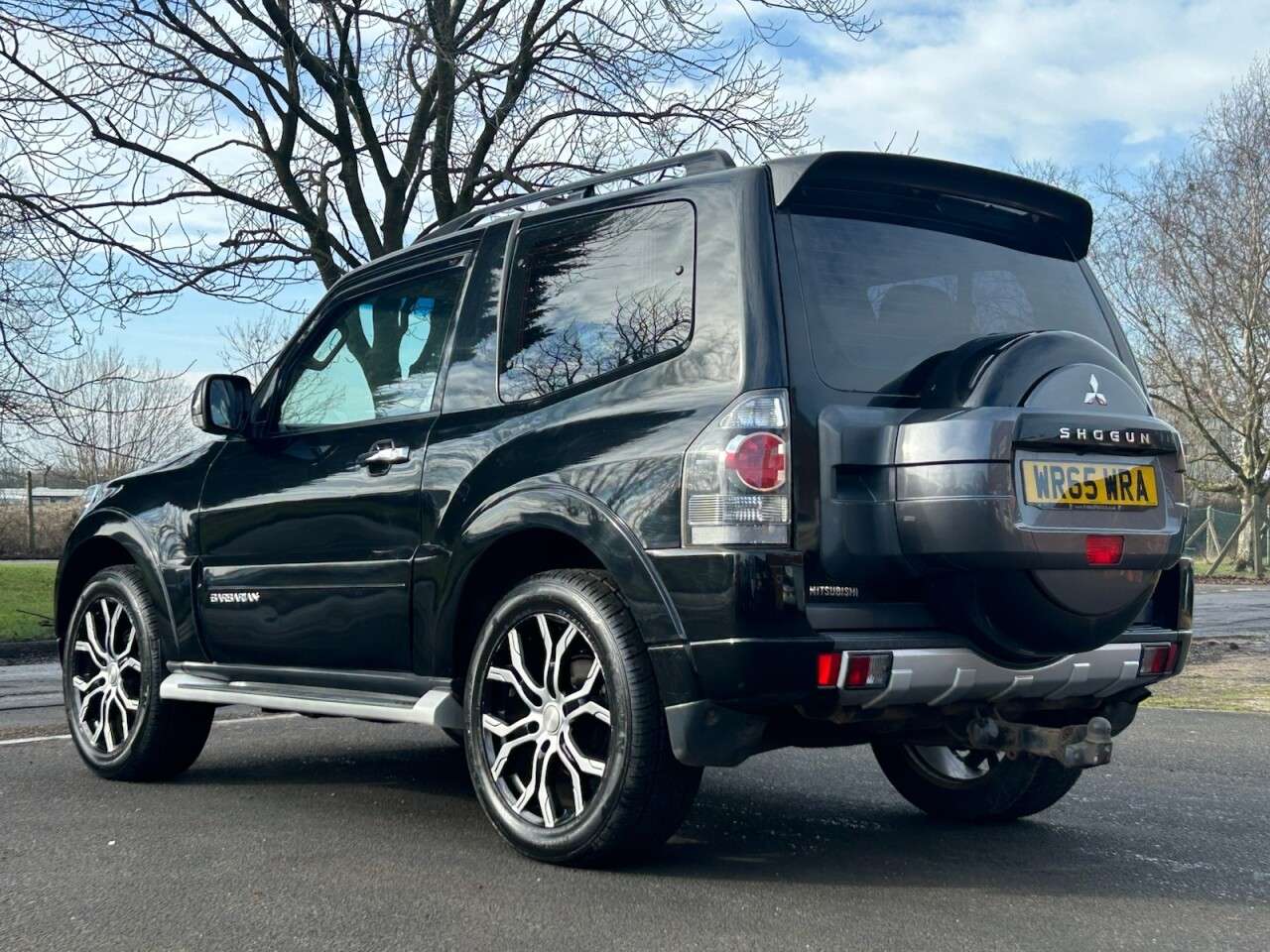 2015 MITSUBISHI SHOGUN 2015 MITSUBISHI SHOGUN