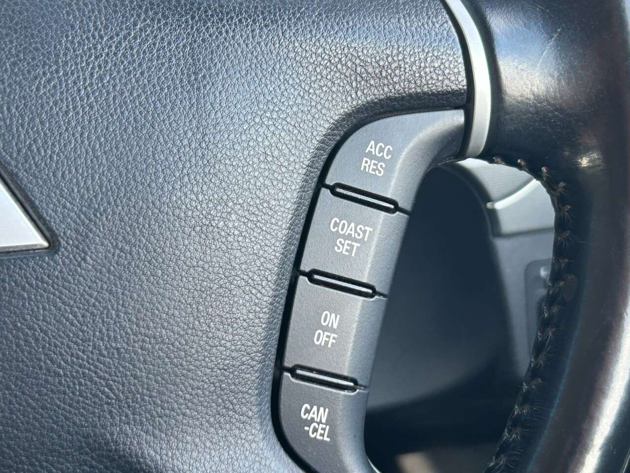 2015 MITSUBISHI SHOGUN 2015 MITSUBISHI SHOGUN