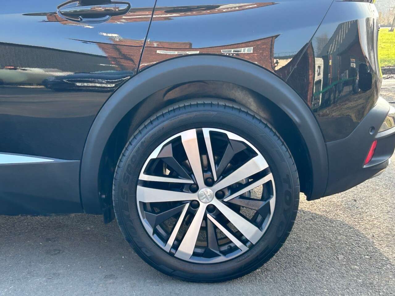 2019 PEUGEOT 3008 2019 PEUGEOT 3008