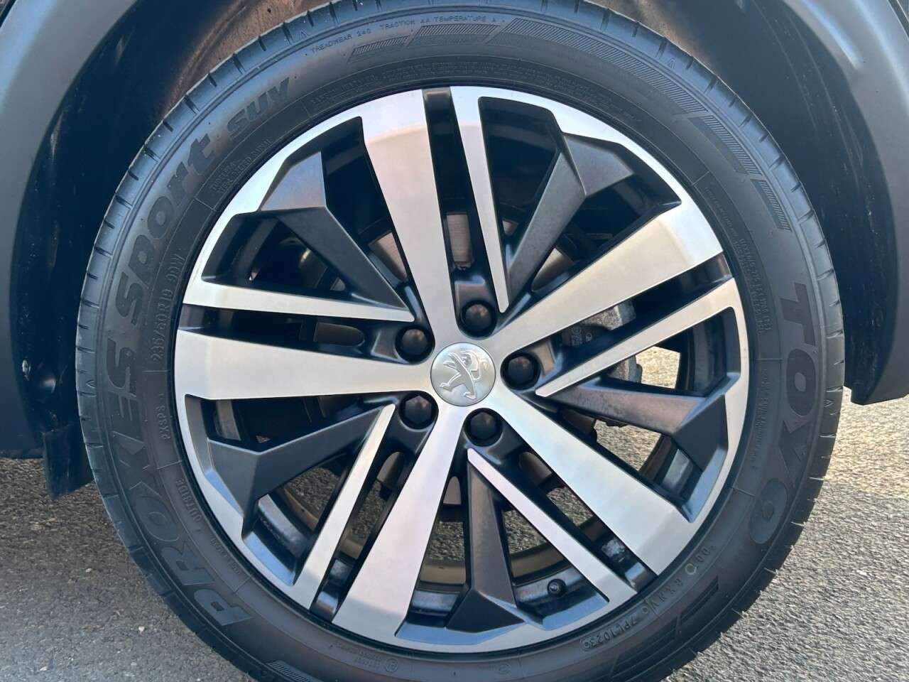 2019 PEUGEOT 3008 2019 PEUGEOT 3008