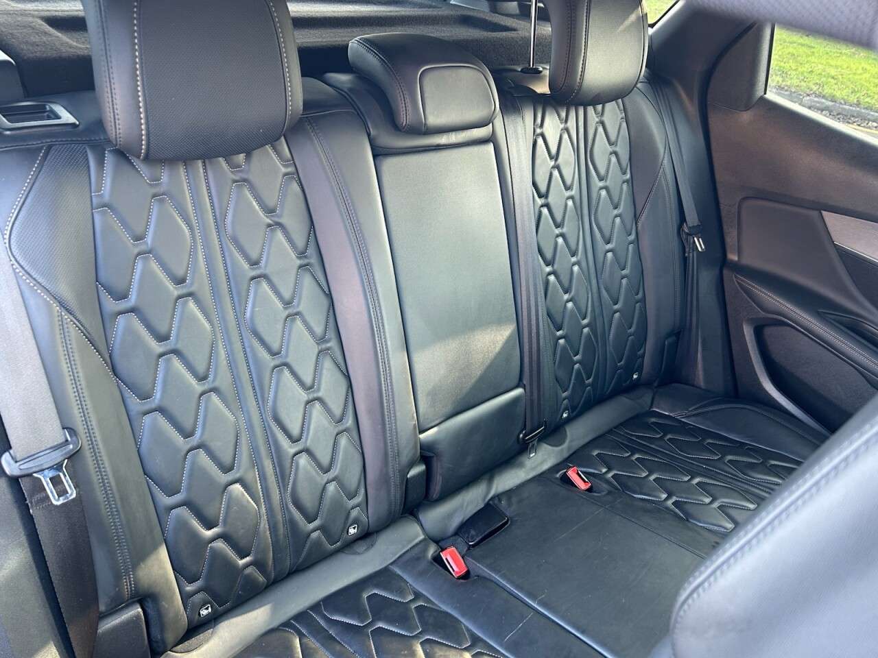 2019 PEUGEOT 3008 2019 PEUGEOT 3008