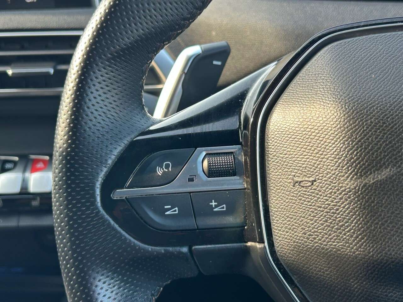 2019 PEUGEOT 3008 2019 PEUGEOT 3008