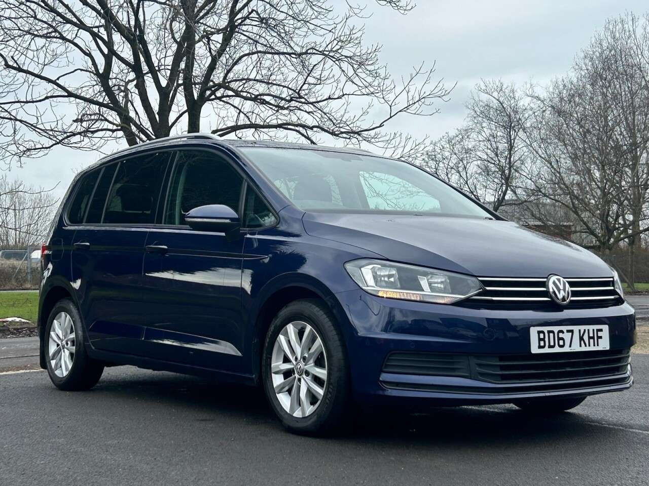 2017 VOLKSWAGEN TOURAN 2017 VOLKSWAGEN TOURAN