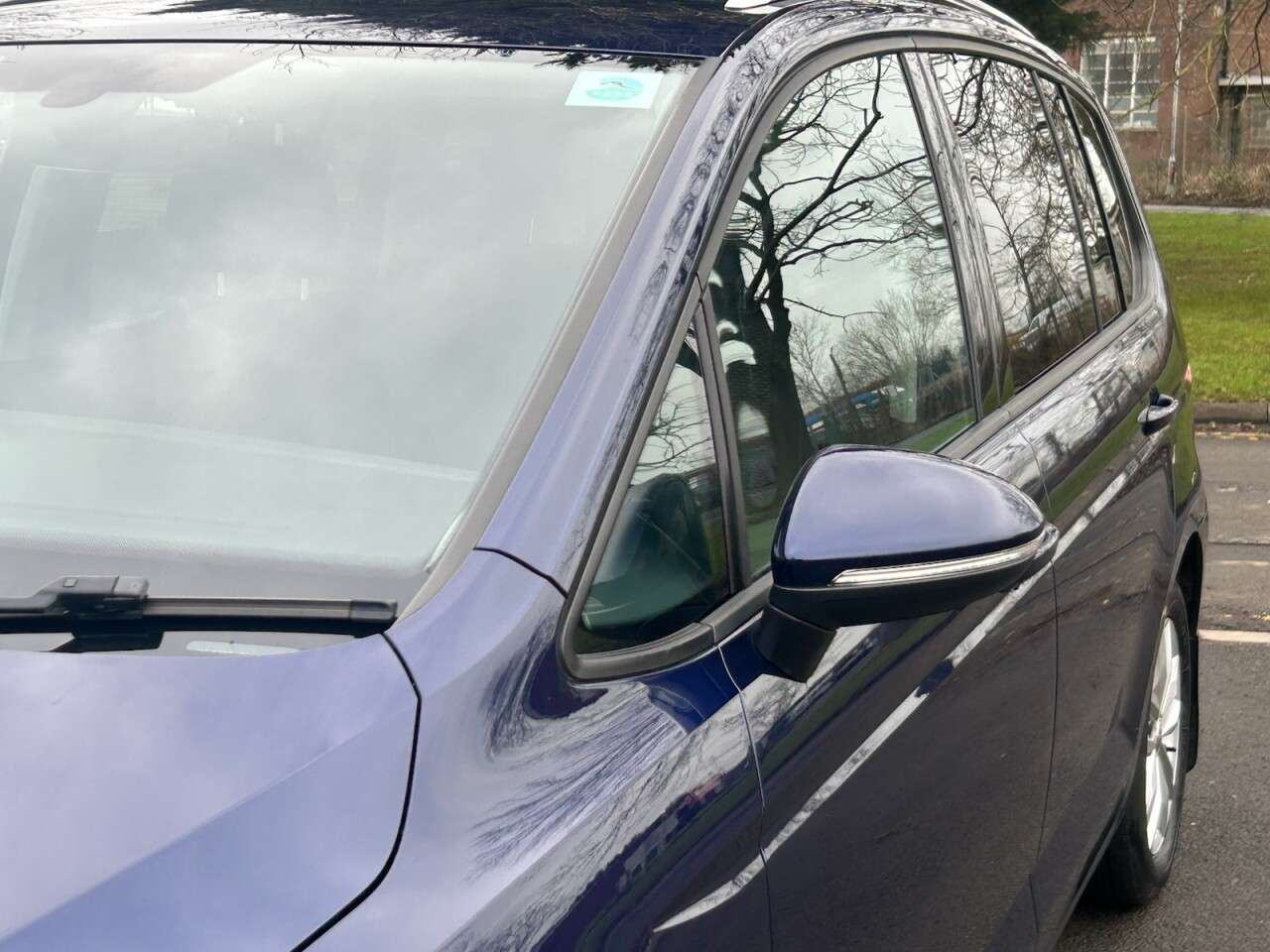 2017 VOLKSWAGEN TOURAN 2017 VOLKSWAGEN TOURAN