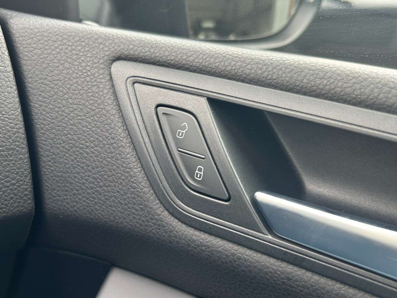 2017 VOLKSWAGEN TOURAN 2017 VOLKSWAGEN TOURAN