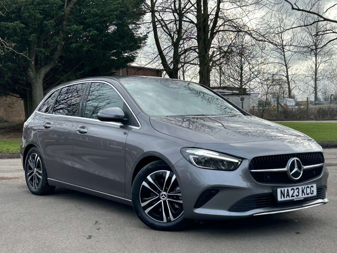 A 2023 MERCEDES-BENZ B-CLASS 1.3 B200h MHEV Sport (Executive) MPV 5dr Petrol Hybrid 7G-DCT Euro 6 (s/s) A 2023 MERCEDES-BENZ B-CLASS 1.3 B200h MHEV Sport (Executive) MPV 5dr Petrol Hybrid 7G-DCT Euro 6 (s/s)
