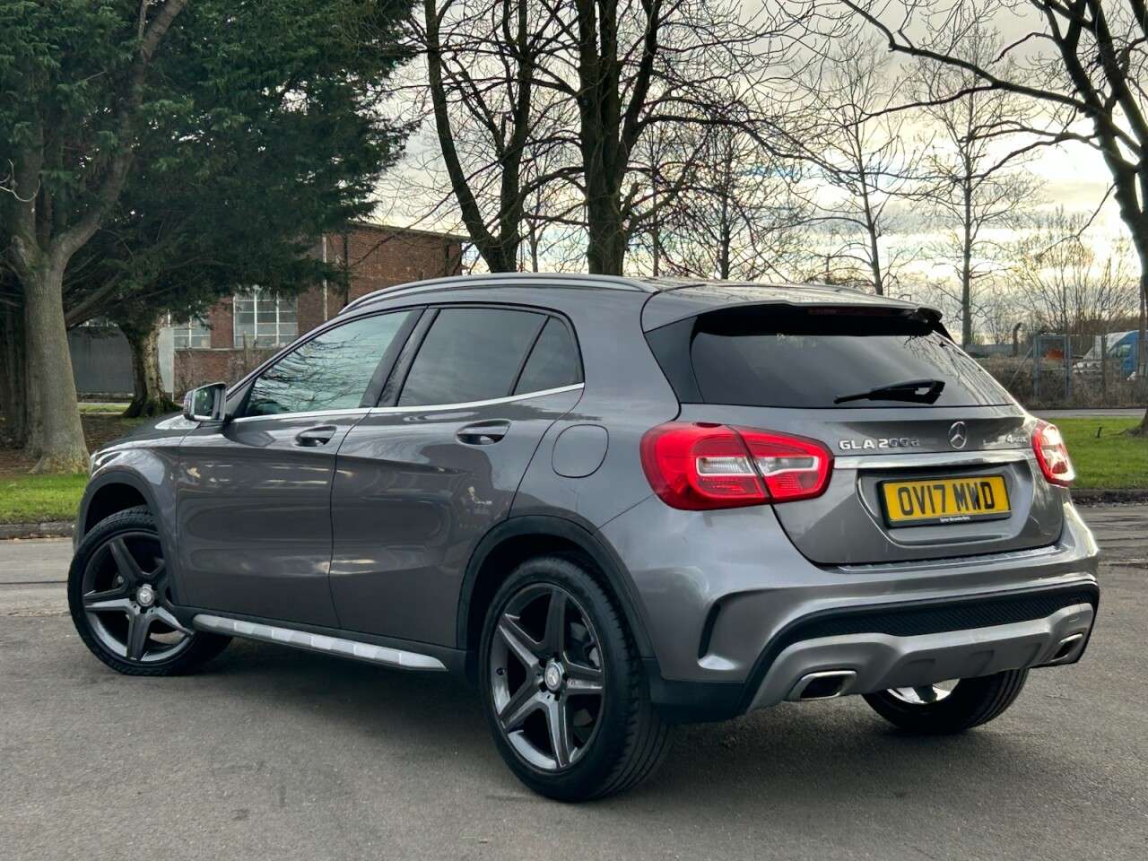 A 2017 MERCEDES-BENZ GLA 2.1 GLA200d AMG Line SUV 5dr Diesel 7G-DCT 4MATIC Euro 6 (s/s) (136 ps) 6 S A 2017 MERCEDES-BENZ GLA 2.1 GLA200d AMG Line SUV 5dr Diesel 7G-DCT 4MATIC Euro 6 (s/s) (136 ps) 6 S