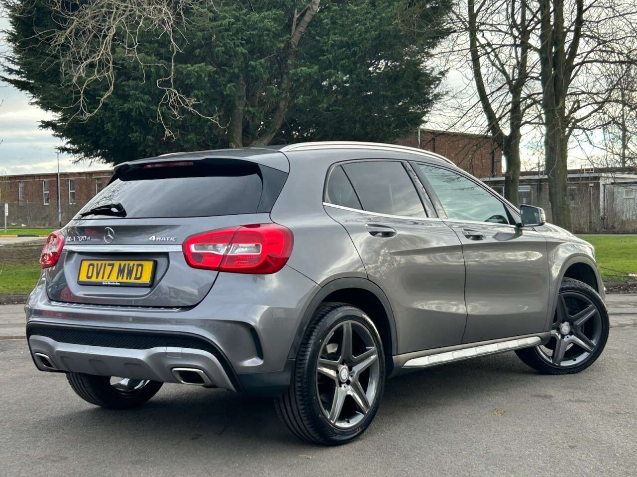 A 2017 MERCEDES-BENZ GLA 2.1 GLA200d AMG Line SUV 5dr Diesel 7G-DCT 4MATIC Euro 6 (s/s) (136 ps) 6 S A 2017 MERCEDES-BENZ GLA 2.1 GLA200d AMG Line SUV 5dr Diesel 7G-DCT 4MATIC Euro 6 (s/s) (136 ps) 6 S