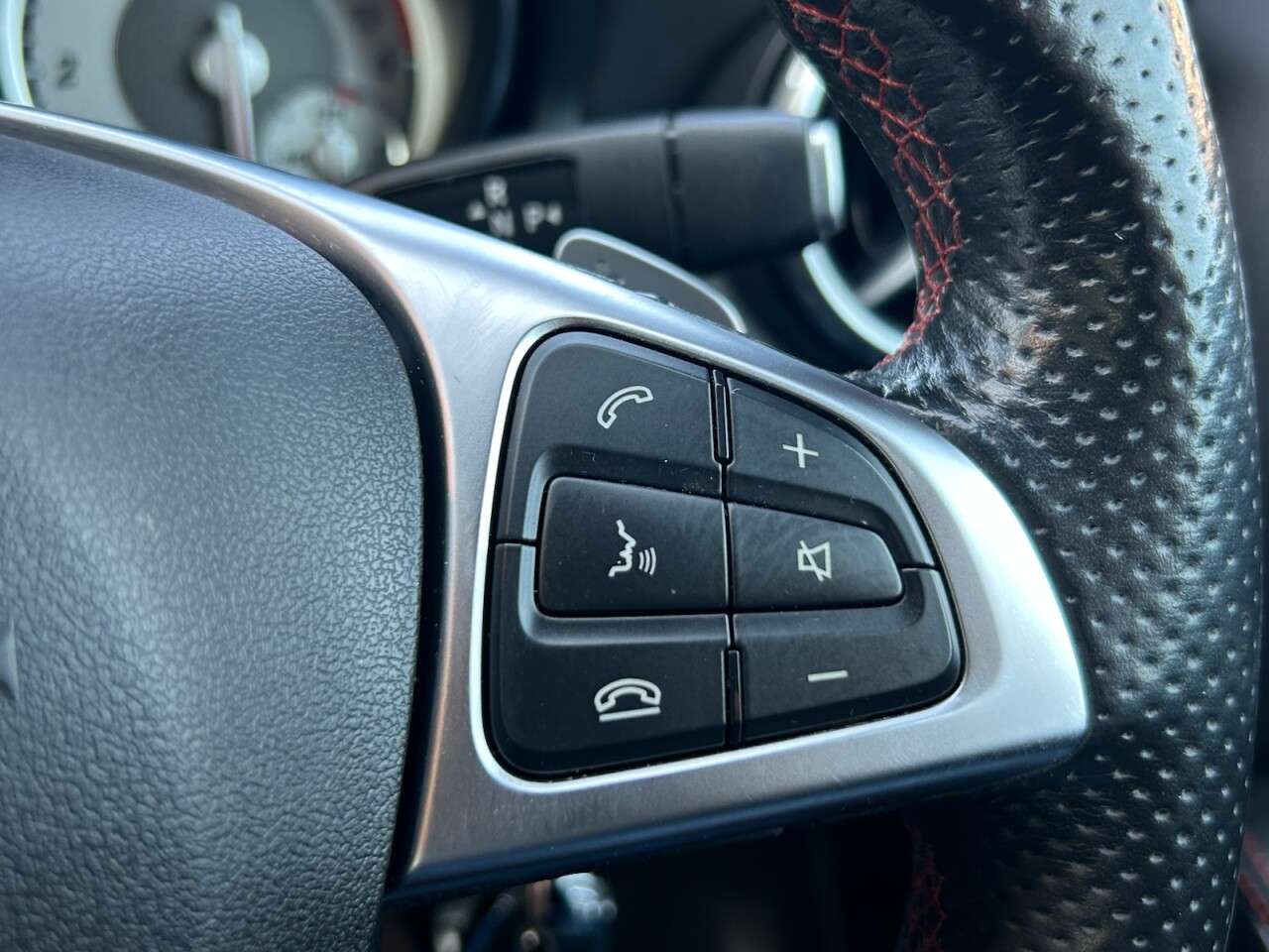 2016 MERCEDES-BENZ GLA 2016 MERCEDES-BENZ GLA