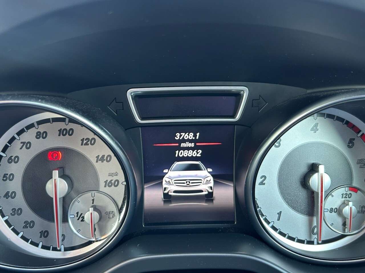 2016 MERCEDES-BENZ GLA 2016 MERCEDES-BENZ GLA