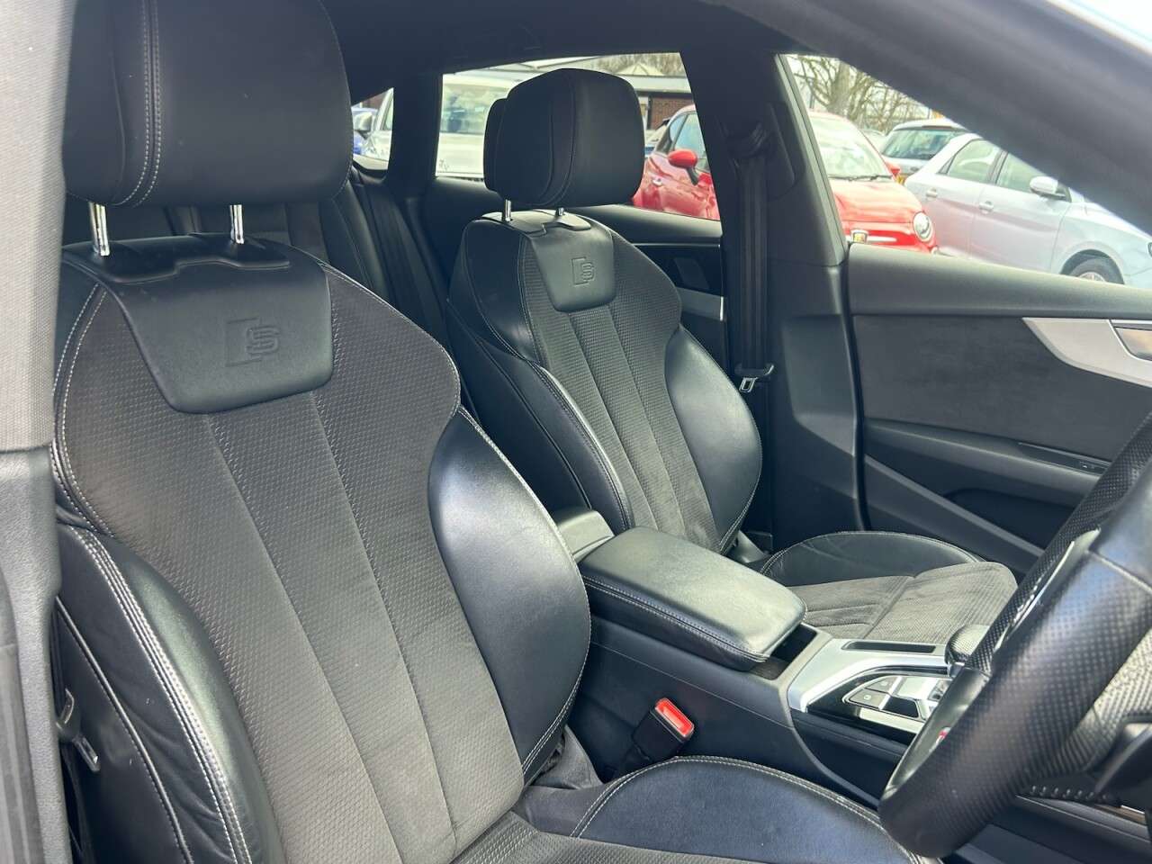 A 2020 AUDI A5 2.0 TDI 35 S line Sportback 5dr Diesel S Tronic Euro 6 (s/s) (163 ps) A 2020 AUDI A5 2.0 TDI 35 S line Sportback 5dr Diesel S Tronic Euro 6 (s/s) (163 ps)