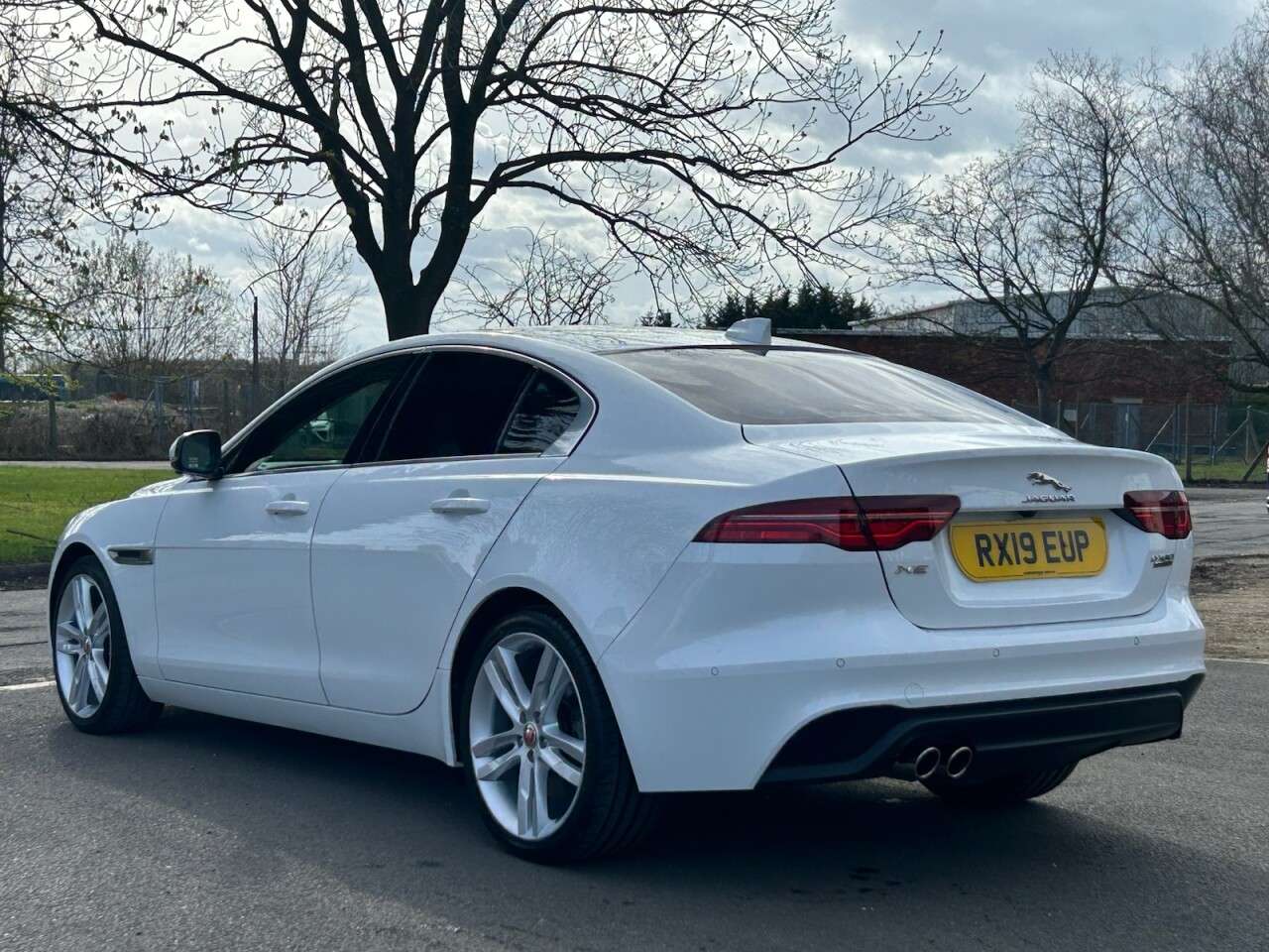 2019 JAGUAR XE 2019 JAGUAR XE