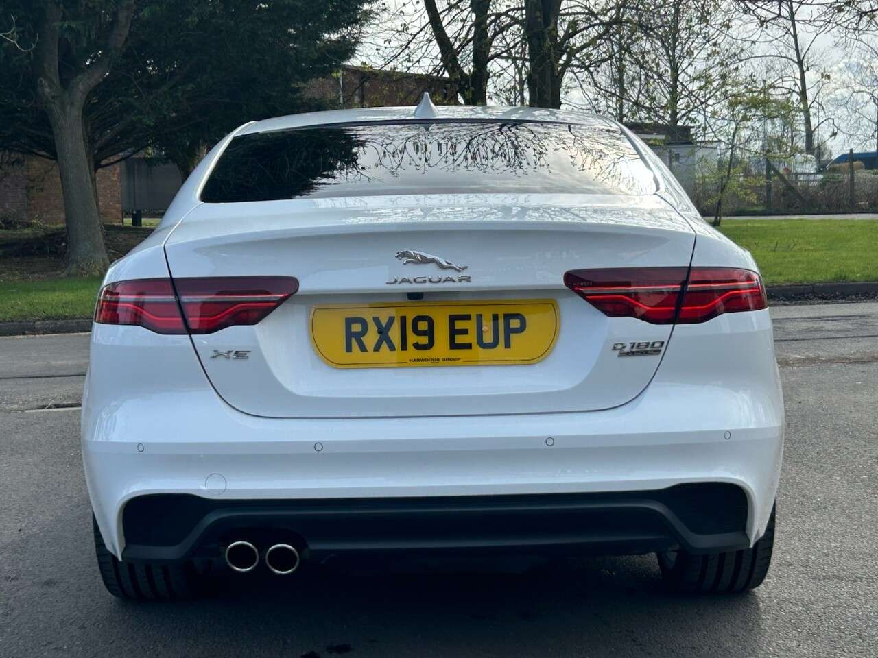 2019 JAGUAR XE 2019 JAGUAR XE