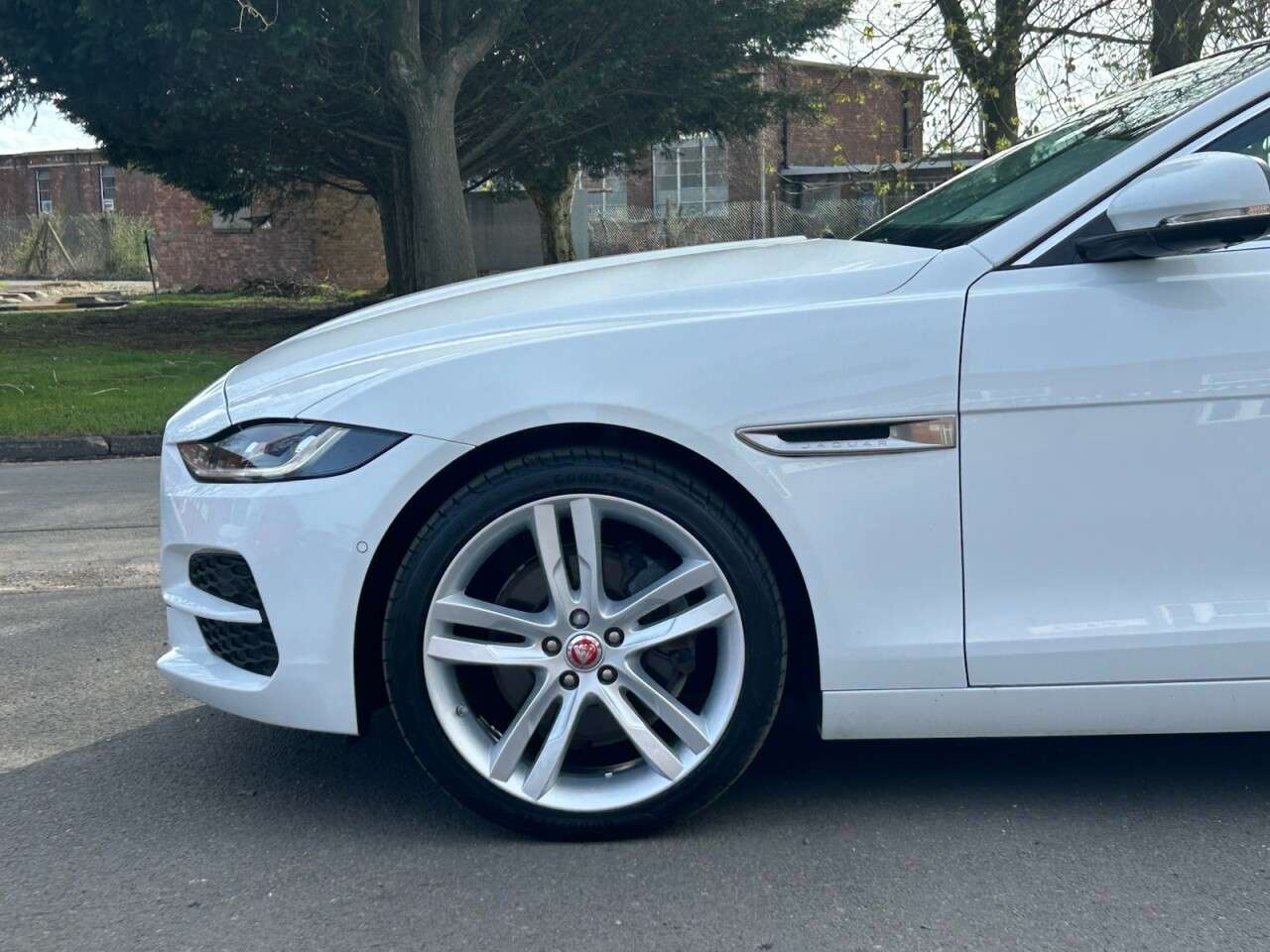 2019 JAGUAR XE 2019 JAGUAR XE