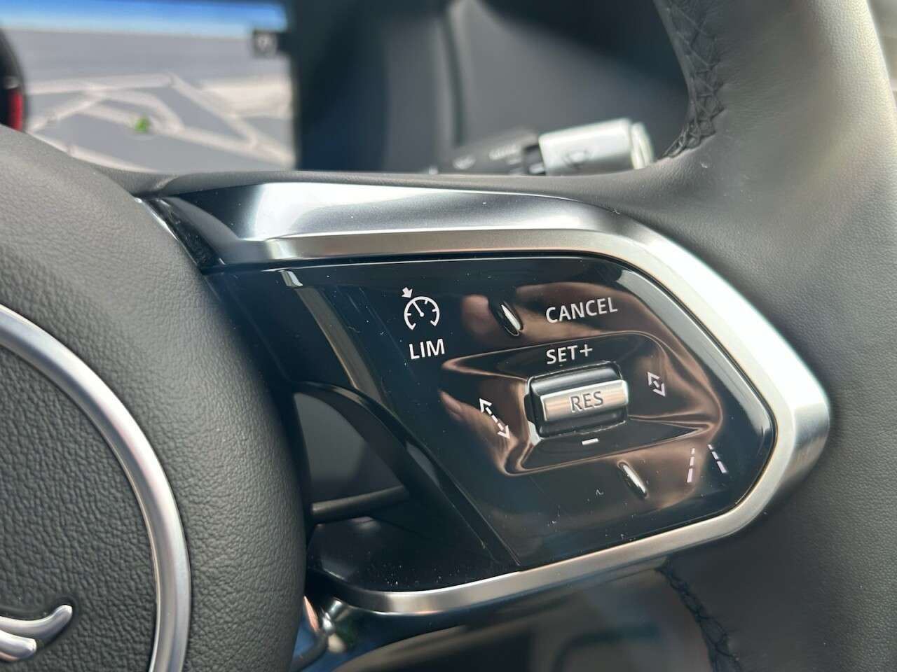 2019 JAGUAR XE 2019 JAGUAR XE