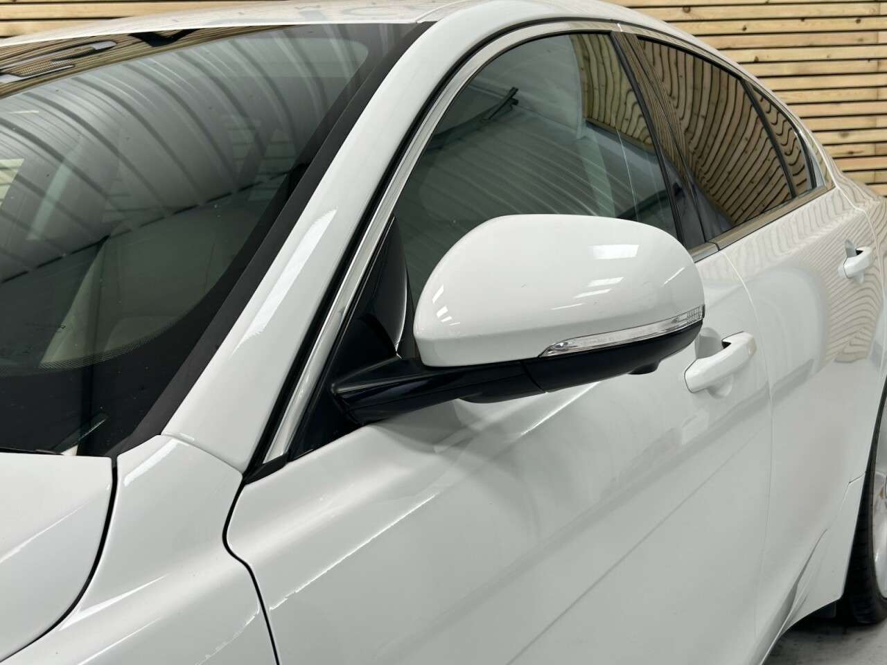 2019 JAGUAR XE 2019 JAGUAR XE