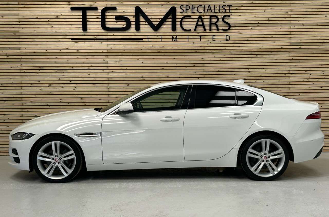2019 JAGUAR XE 2019 JAGUAR XE