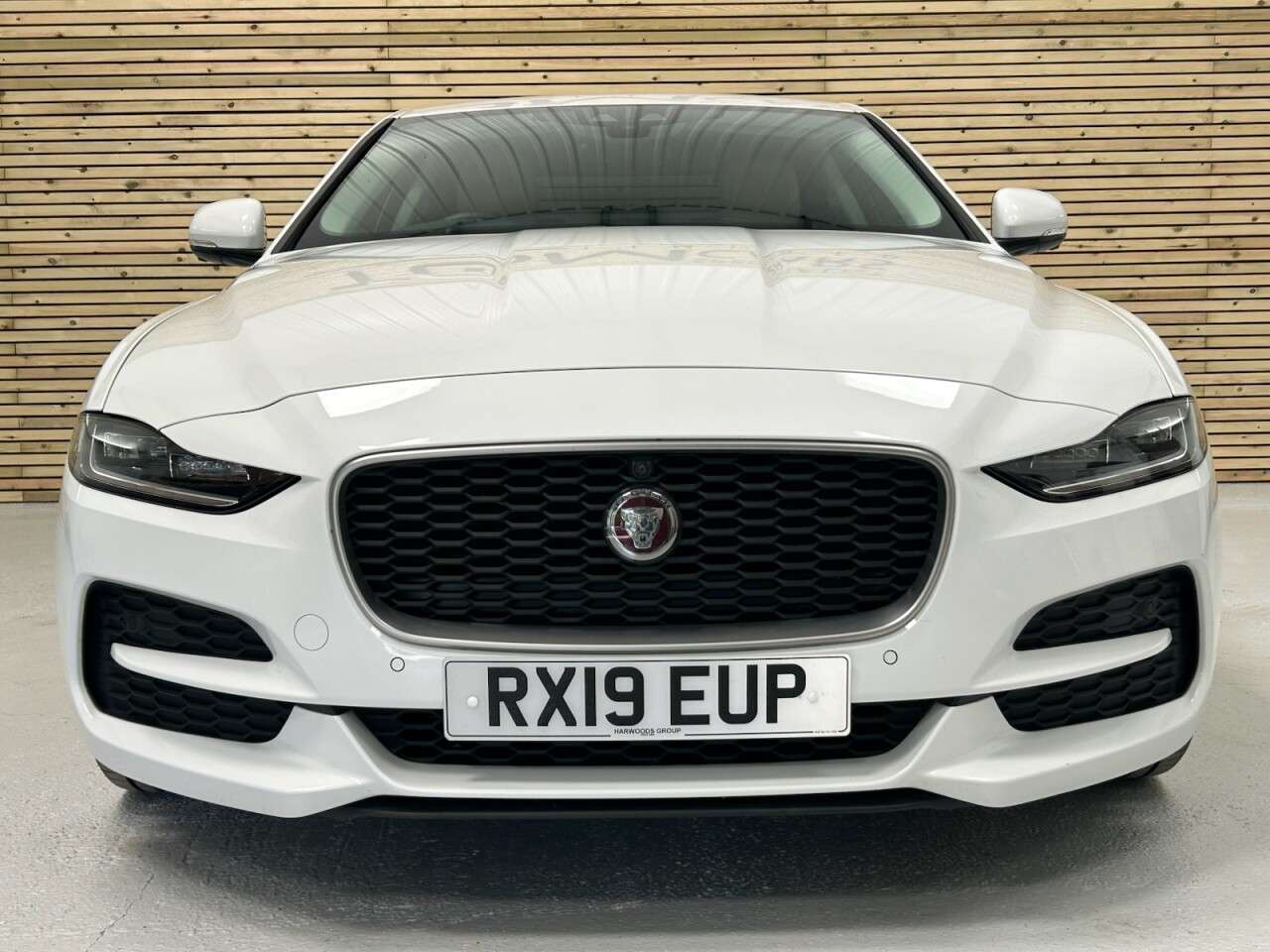 2019 JAGUAR XE 2019 JAGUAR XE