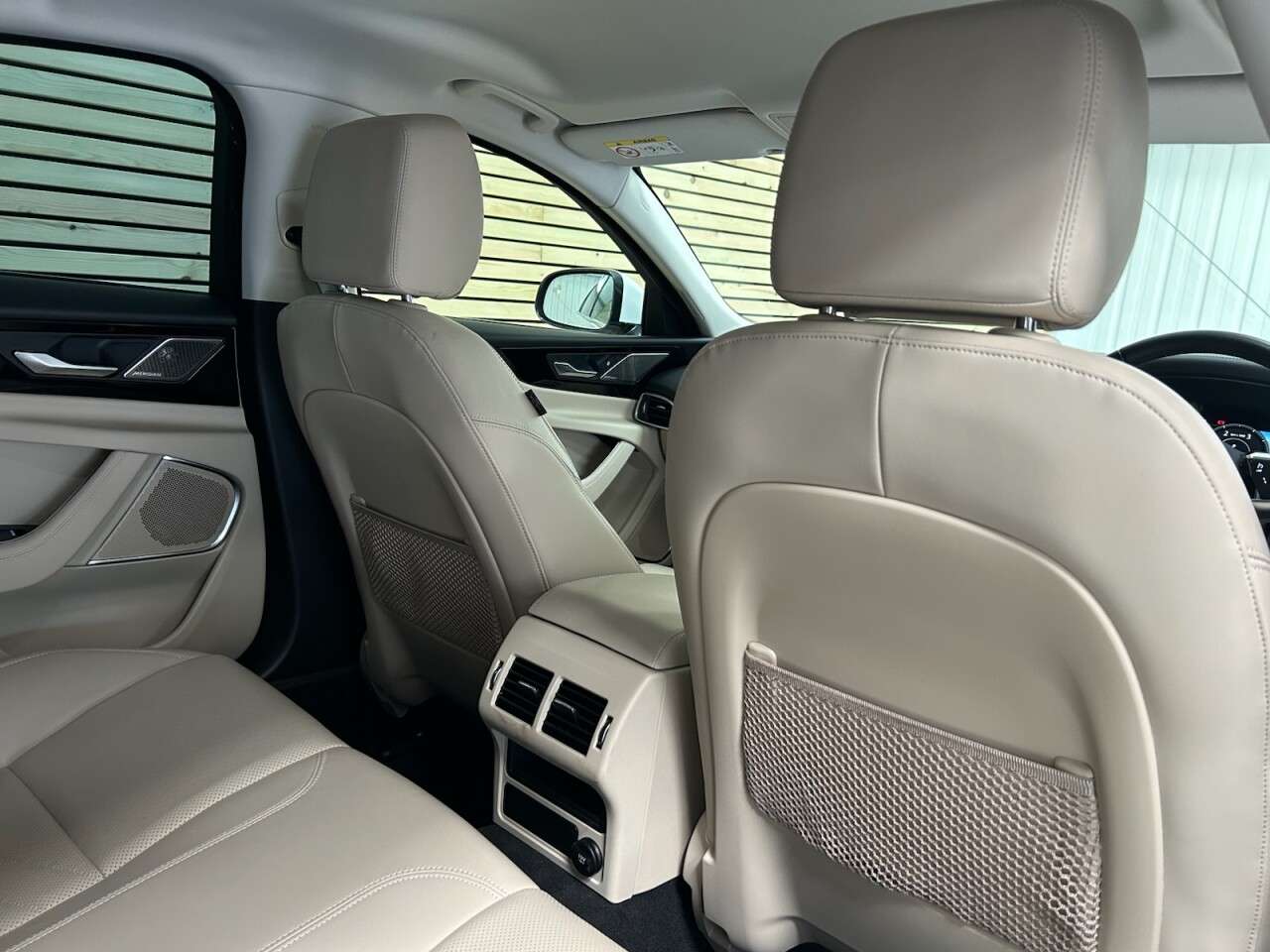 2019 JAGUAR XE 2019 JAGUAR XE