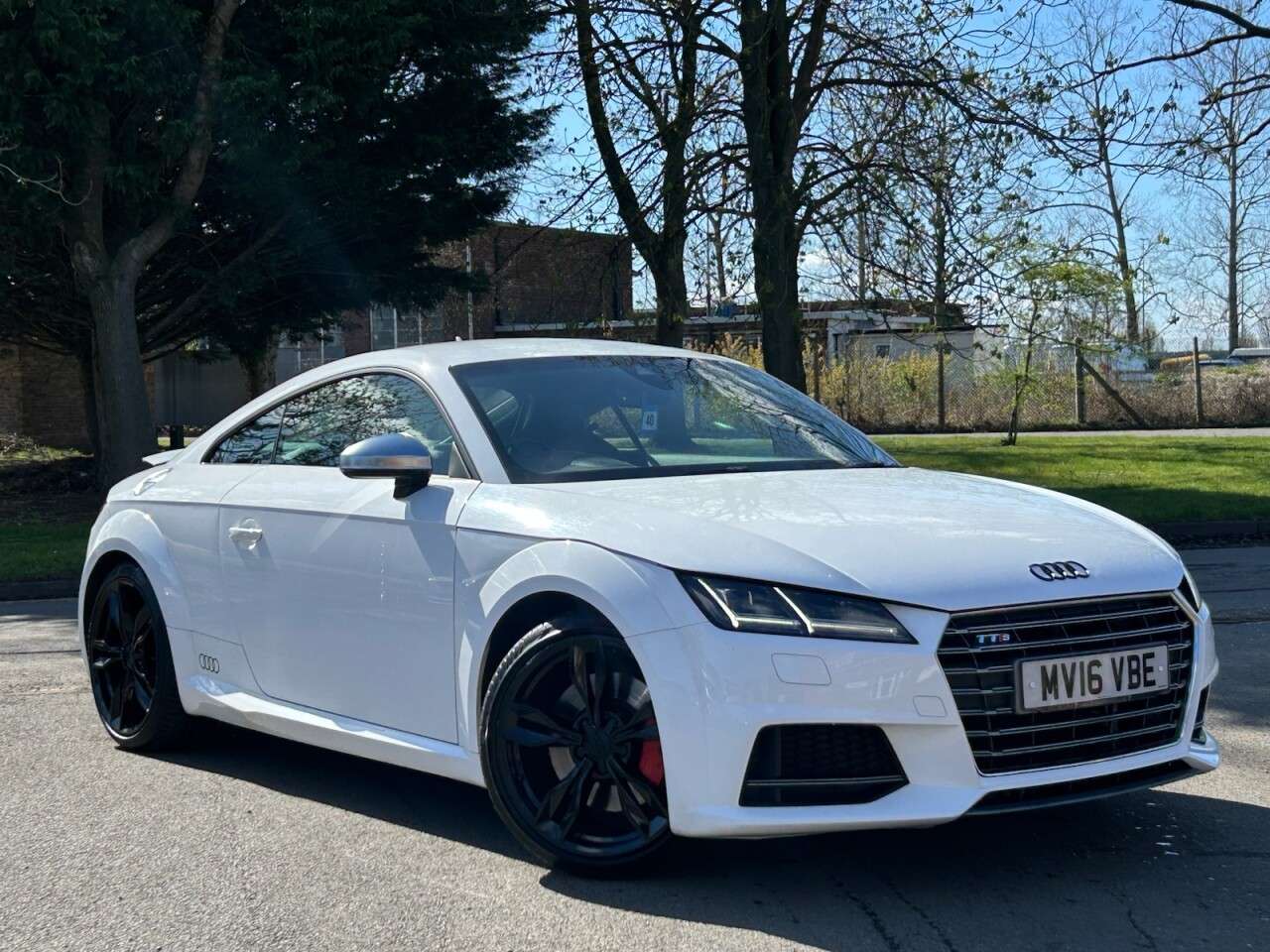 A 2016 AUDI TTS 2.0 TFSI Coupe 3dr Petrol S Tronic quattro Euro 6 (s/s) (310 ps) A 2016 AUDI TTS 2.0 TFSI Coupe 3dr Petrol S Tronic quattro Euro 6 (s/s) (310 ps)