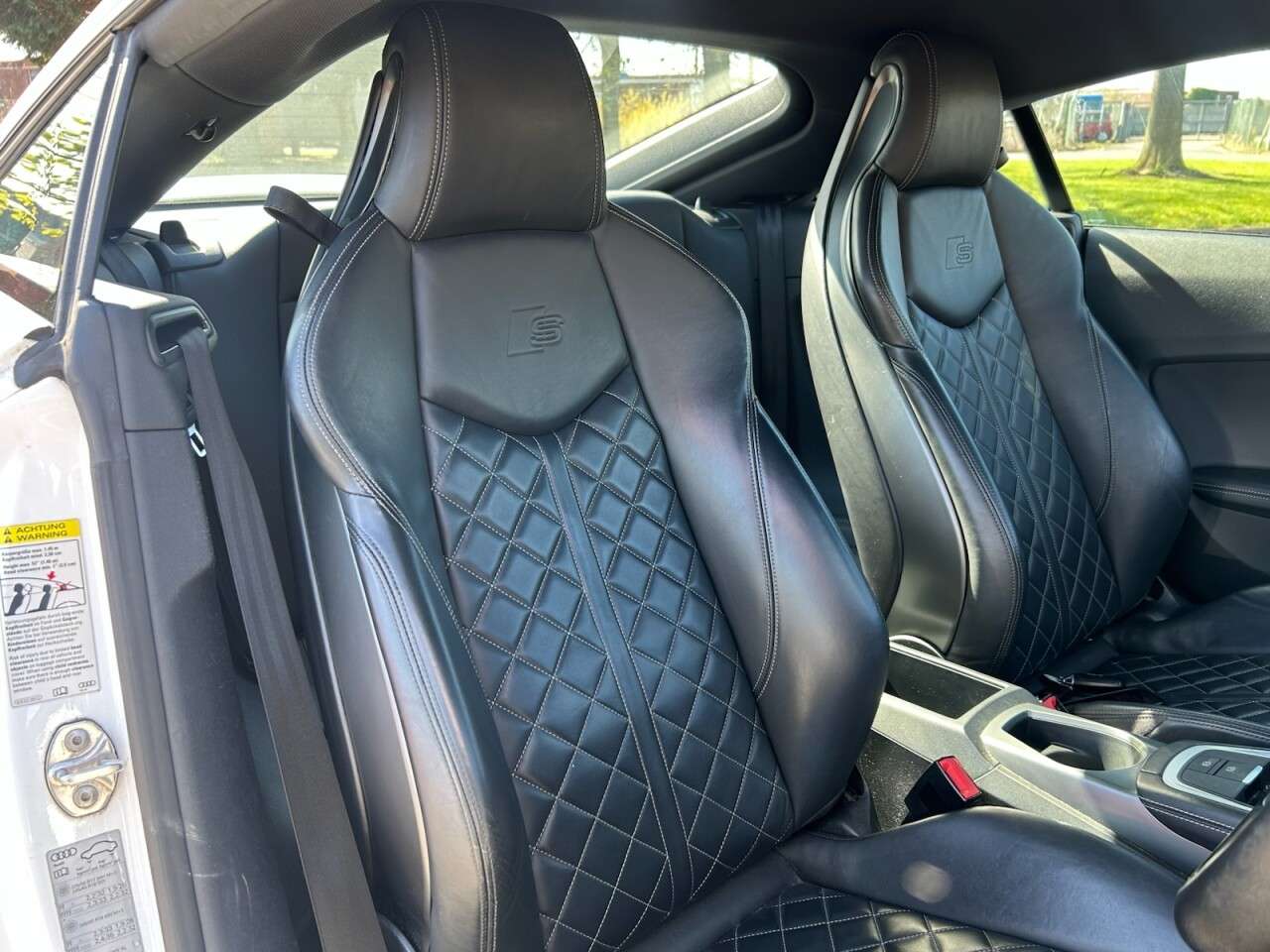 A 2016 AUDI TTS 2.0 TFSI Coupe 3dr Petrol S Tronic quattro Euro 6 (s/s) (310 ps) A 2016 AUDI TTS 2.0 TFSI Coupe 3dr Petrol S Tronic quattro Euro 6 (s/s) (310 ps)