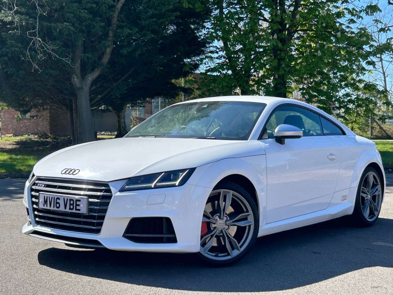A 2016 AUDI TTS 2.0 TFSI Coupe 3dr Petrol S Tronic quattro Euro 6 (s/s) (310 ps) 6 services A 2016 AUDI TTS 2.0 TFSI Coupe 3dr Petrol S Tronic quattro Euro 6 (s/s) (310 ps) 6 services