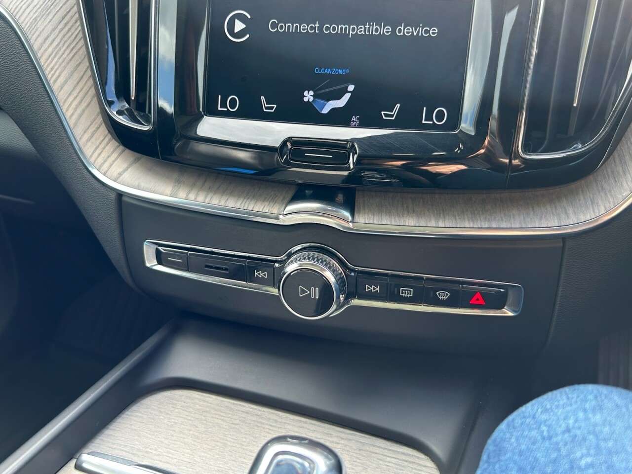 2018 VOLVO XC60 2018 VOLVO XC60