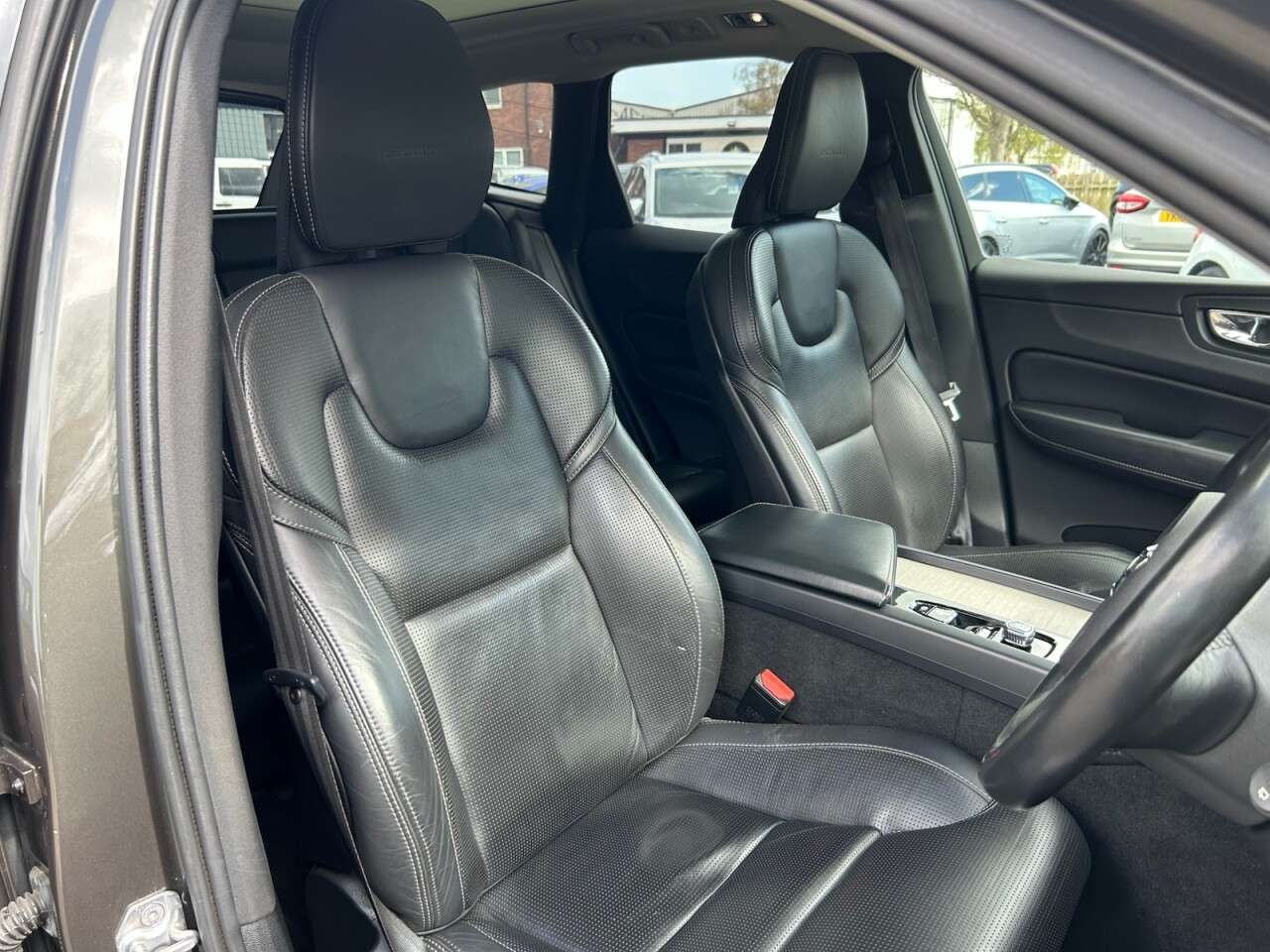 2018 VOLVO XC60 2018 VOLVO XC60