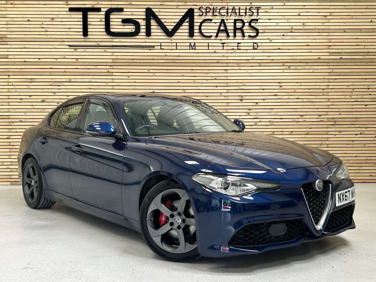 A 2017 ALFA ROMEO GIULIA 2.2 TD Speciale Saloon 4dr Diesel Auto Euro 6 (s/s) (180 ps) A 2017 ALFA ROMEO GIULIA 2.2 TD Speciale Saloon 4dr Diesel Auto Euro 6 (s/s) (180 ps)