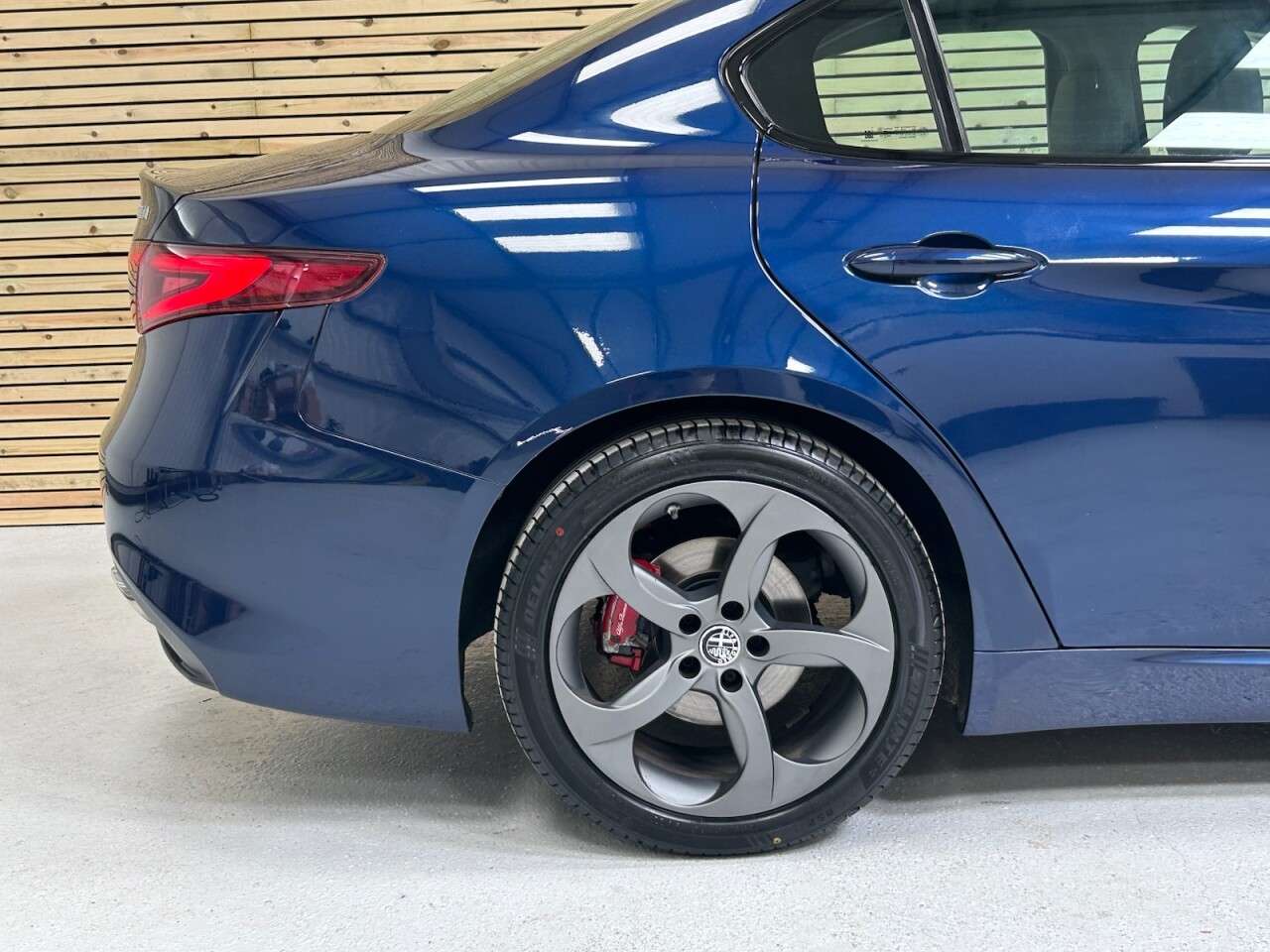2017 ALFA ROMEO GIULIA 2017 ALFA ROMEO GIULIA