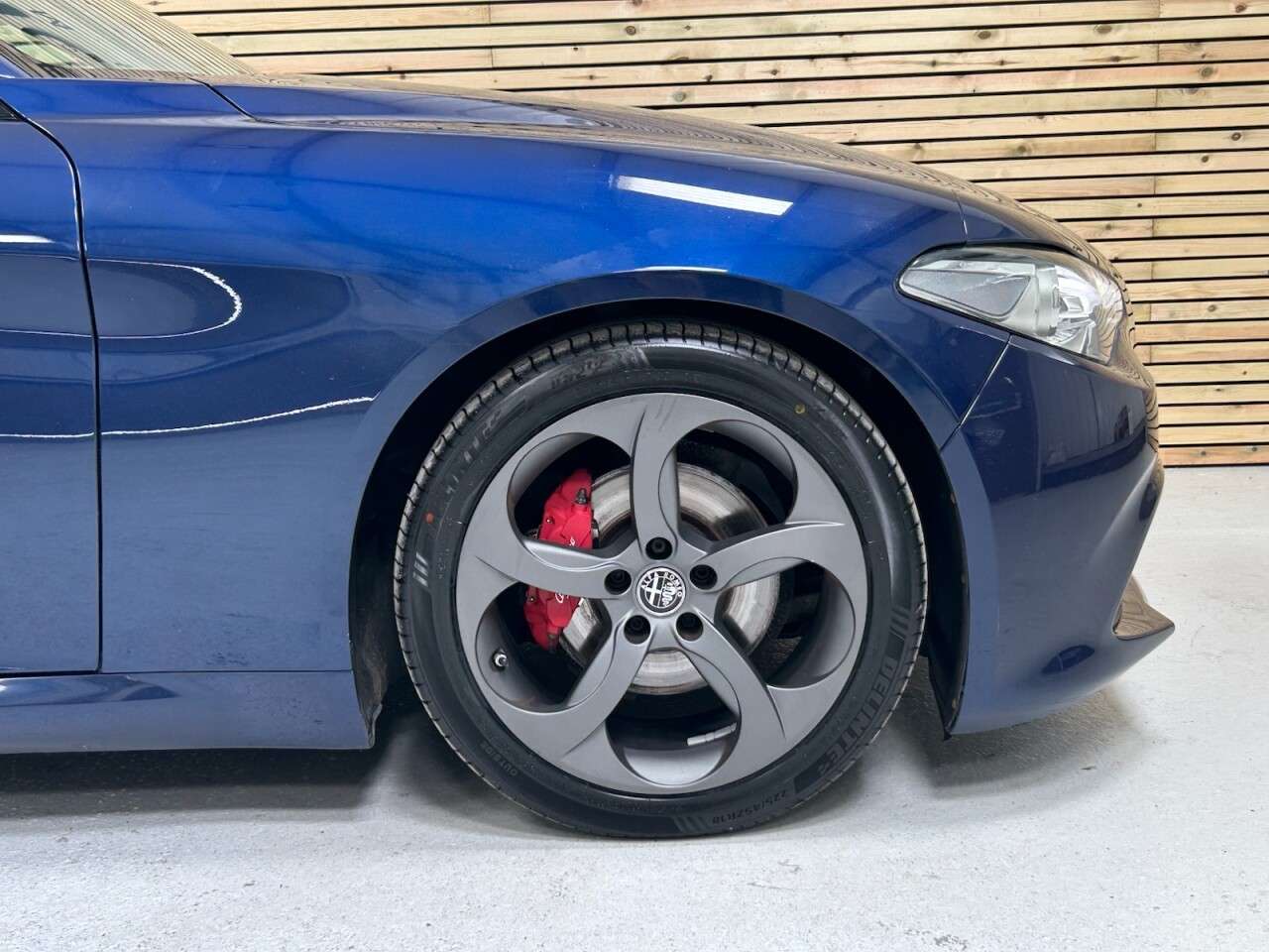 2017 ALFA ROMEO GIULIA 2017 ALFA ROMEO GIULIA