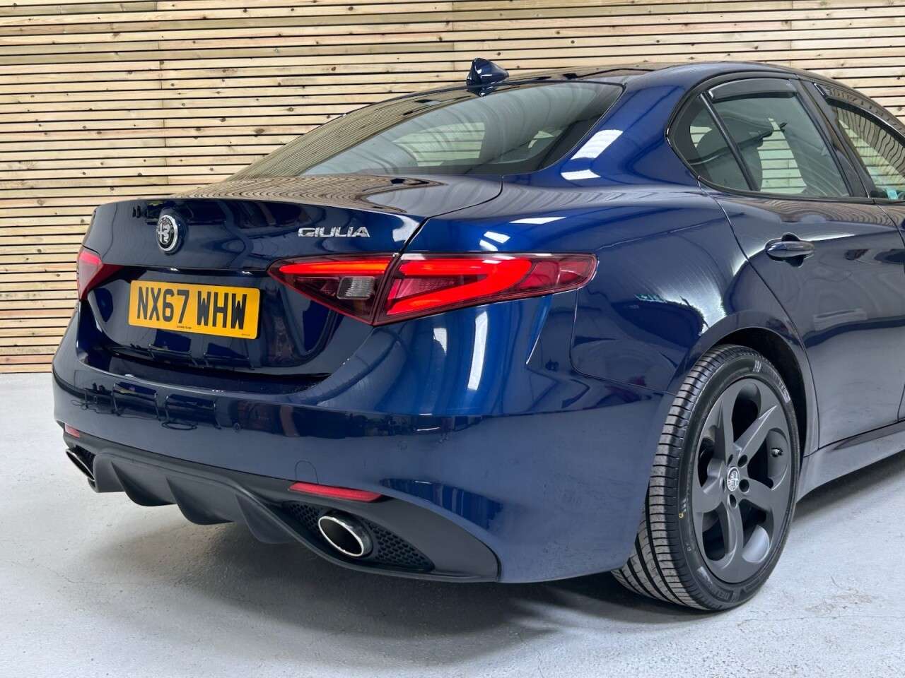2017 ALFA ROMEO GIULIA 2017 ALFA ROMEO GIULIA