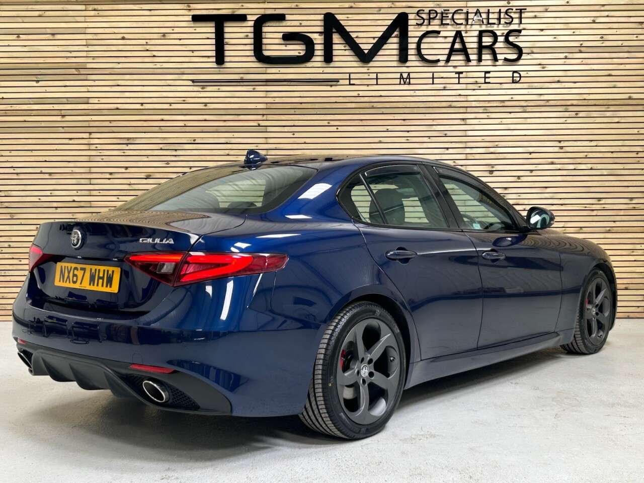 2017 ALFA ROMEO GIULIA 2017 ALFA ROMEO GIULIA