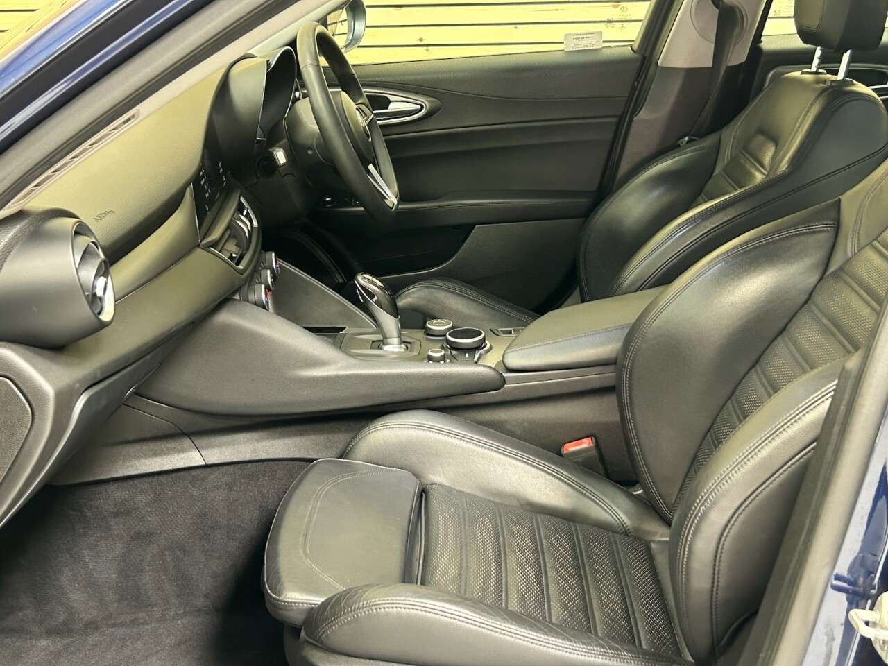 2017 ALFA ROMEO GIULIA 2017 ALFA ROMEO GIULIA