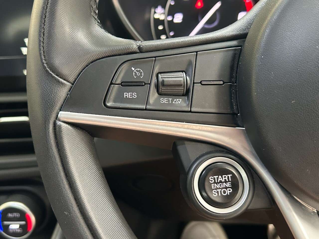 2017 ALFA ROMEO GIULIA 2017 ALFA ROMEO GIULIA