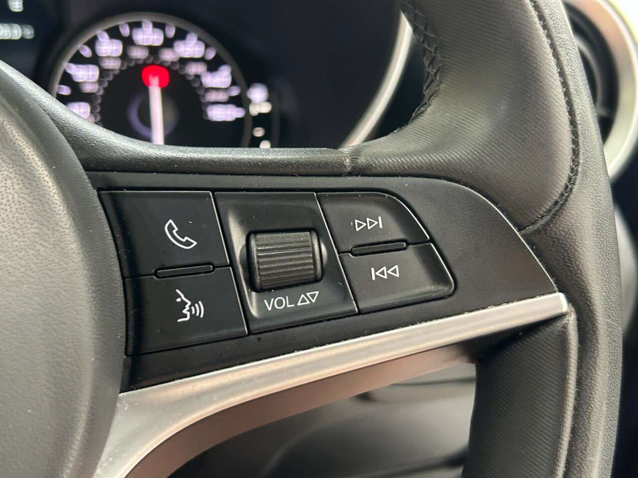 2017 ALFA ROMEO GIULIA 2017 ALFA ROMEO GIULIA