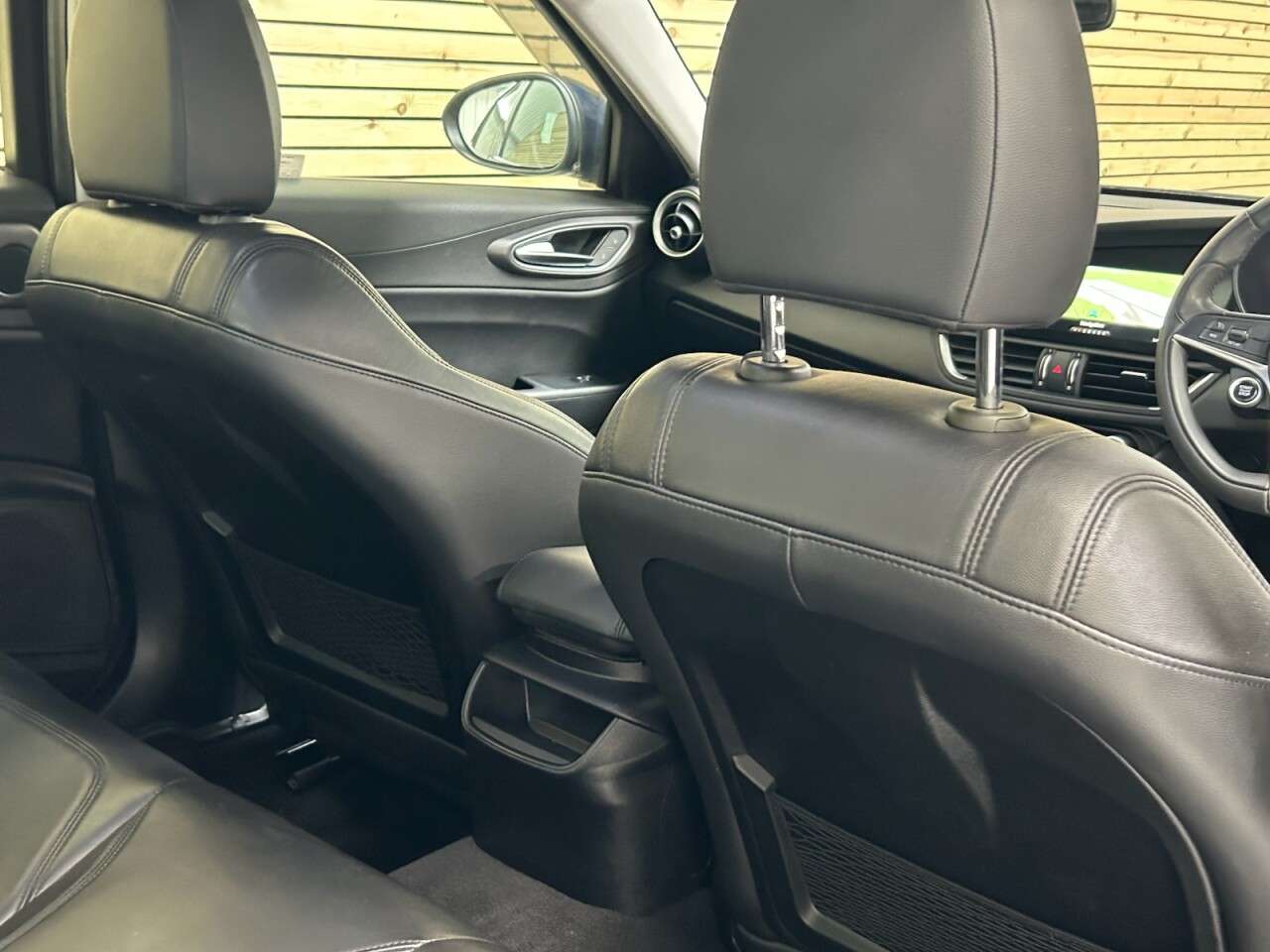 2017 ALFA ROMEO GIULIA 2017 ALFA ROMEO GIULIA