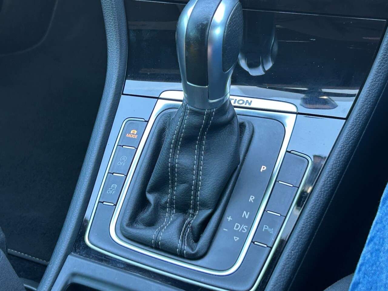 2017 VOLKSWAGEN GOLF 2017 VOLKSWAGEN GOLF
